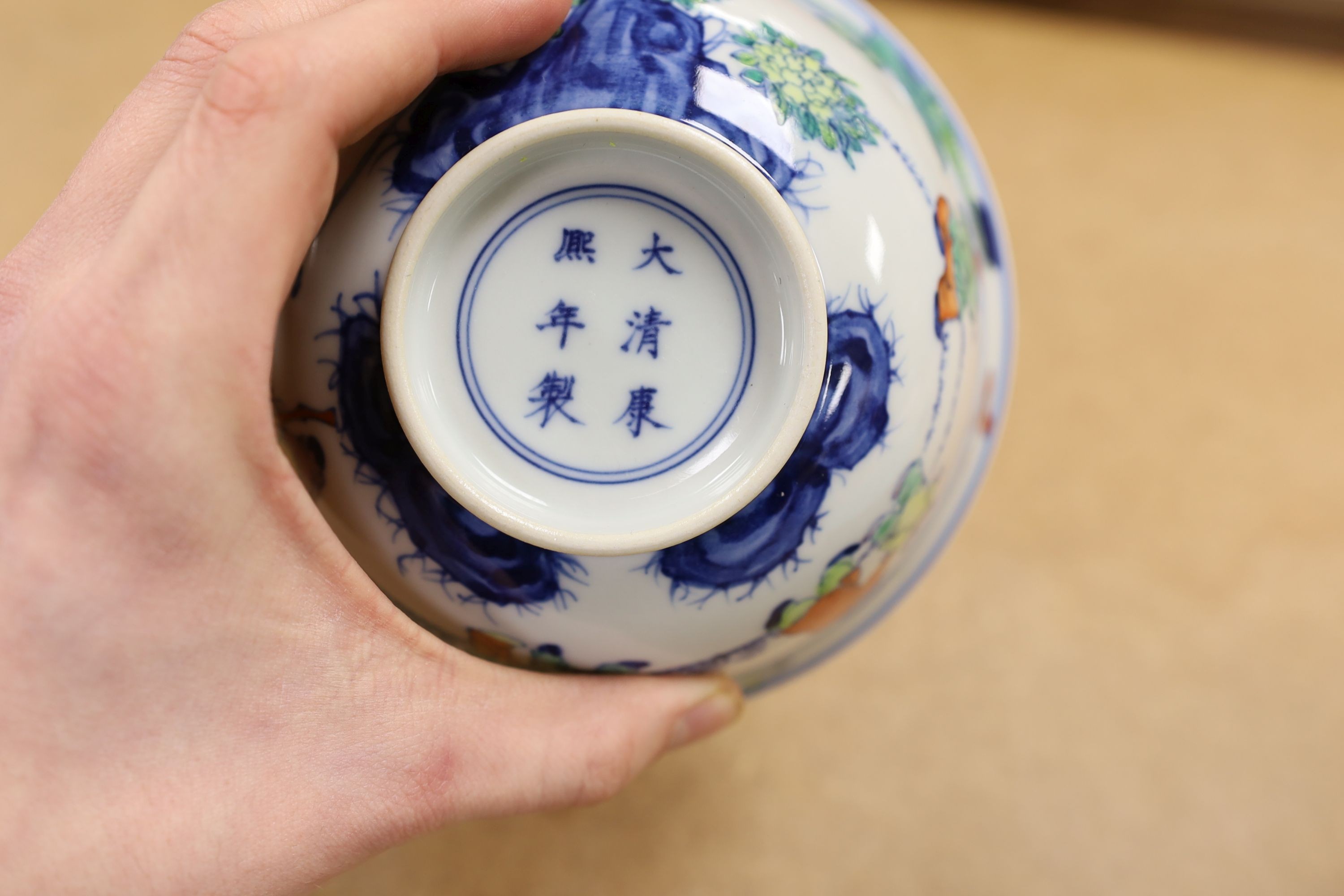 Two Chinese porcelain bowls, largest 15cm diameter